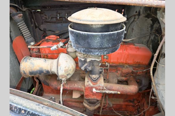 Auction listing photo