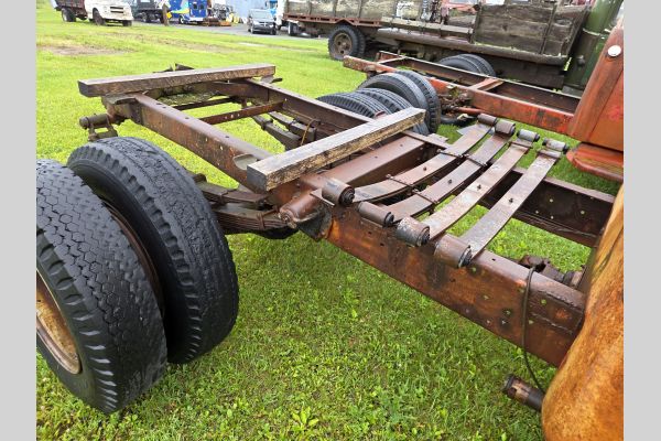 Auction listing photo