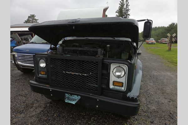 Auction listing photo