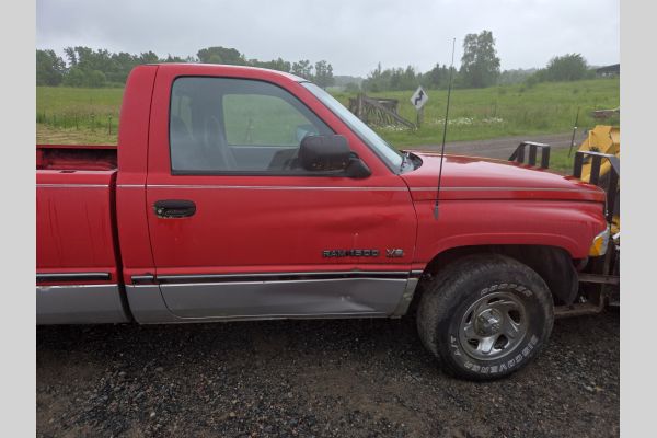 Auction listing photo