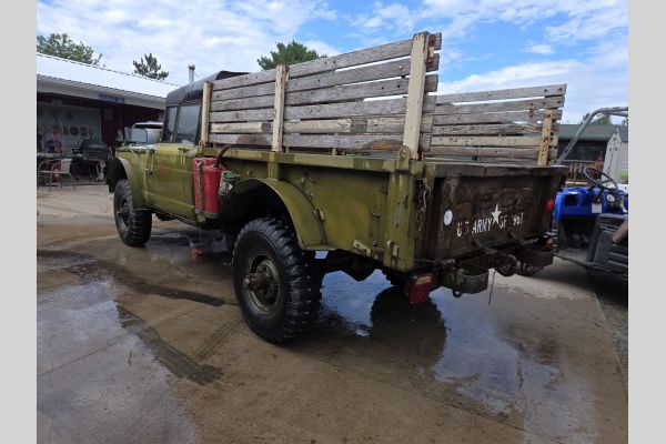 Auction listing photo
