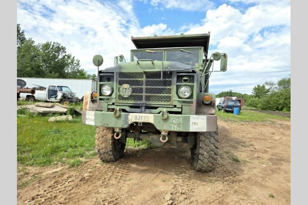 Auction listing photo
