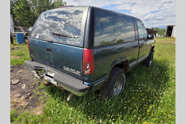 Auction listing photo