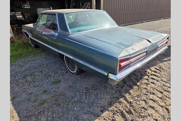 Auction listing photo