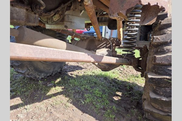 Auction listing photo