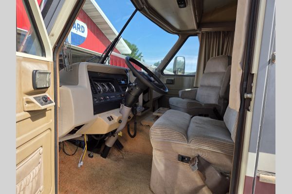 Auction listing photo