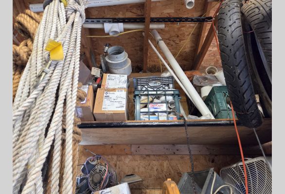 Auction listing photo