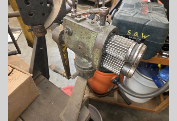 Auction listing photo