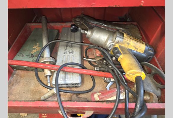 Auction listing photo