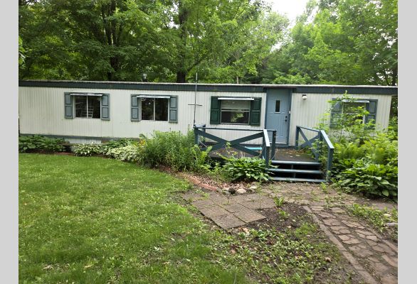 Auction listing photo
