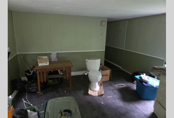 Auction listing photo