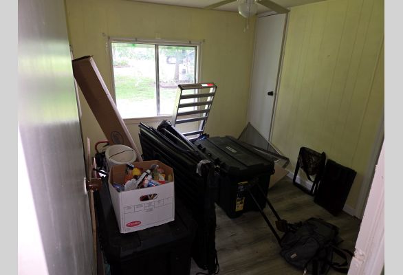 Auction listing photo