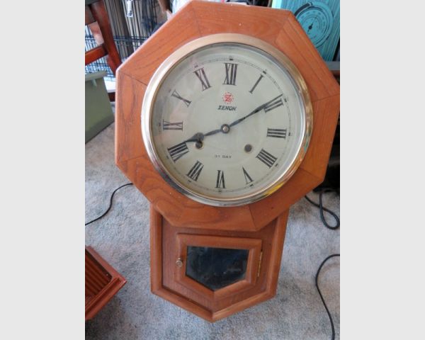 auction image