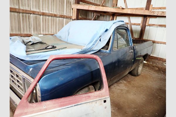 Auction listing photo