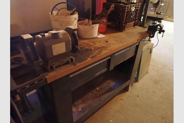 Auction listing photo