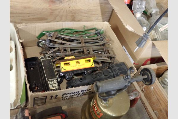 Auction listing photo