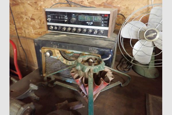 Auction listing photo