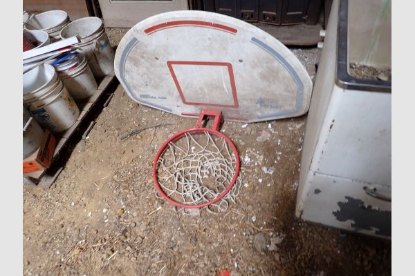 Auction listing photo
