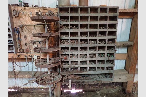 Auction listing photo