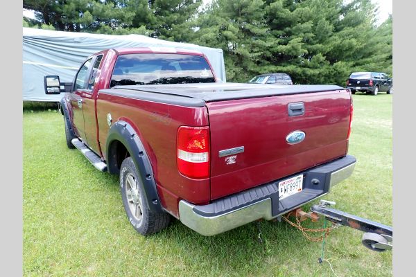 Auction listing photo