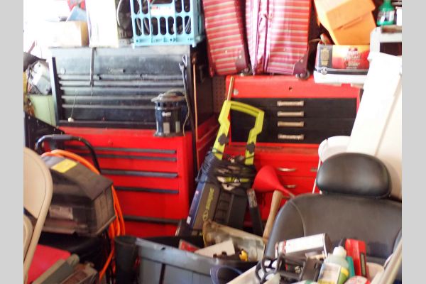 Auction listing photo