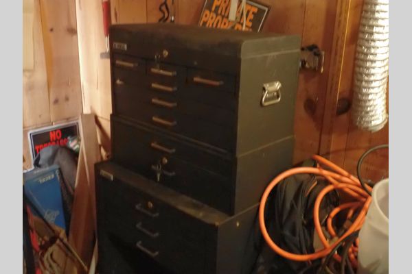 Auction listing photo