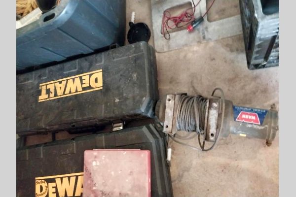 Auction listing photo