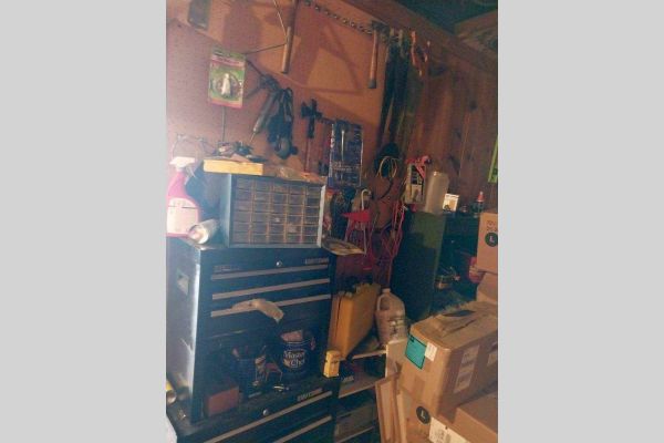 Auction listing photo