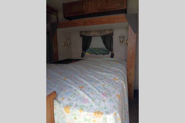 Auction listing photo