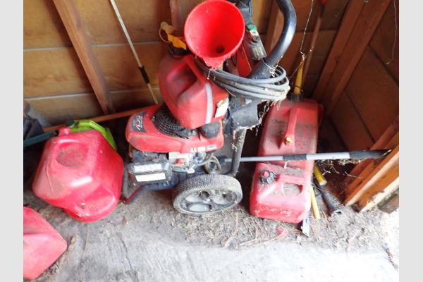 Auction listing photo
