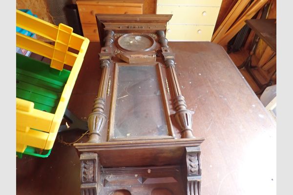 Auction listing photo
