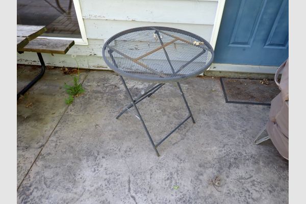 Auction listing photo