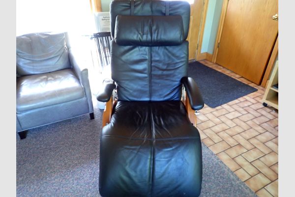 Auction listing photo