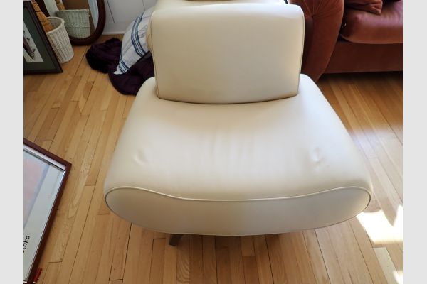 Auction listing photo
