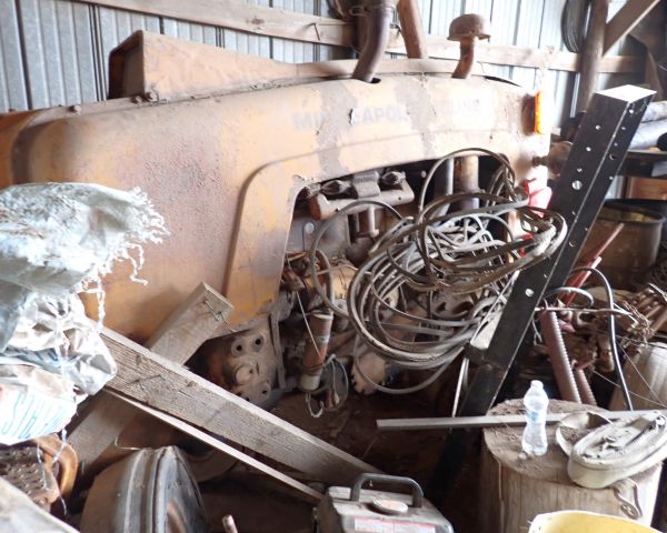Auction listing photo