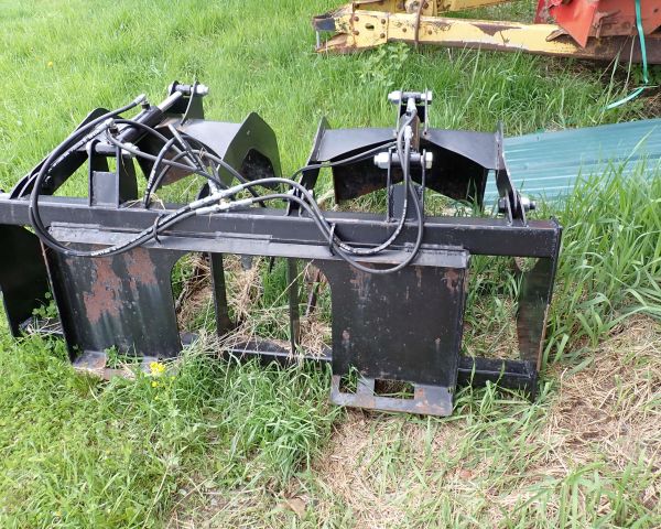 Auction listing photo