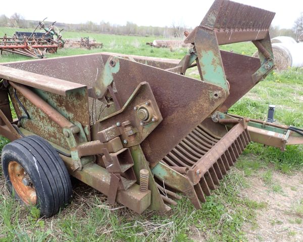 Auction listing photo