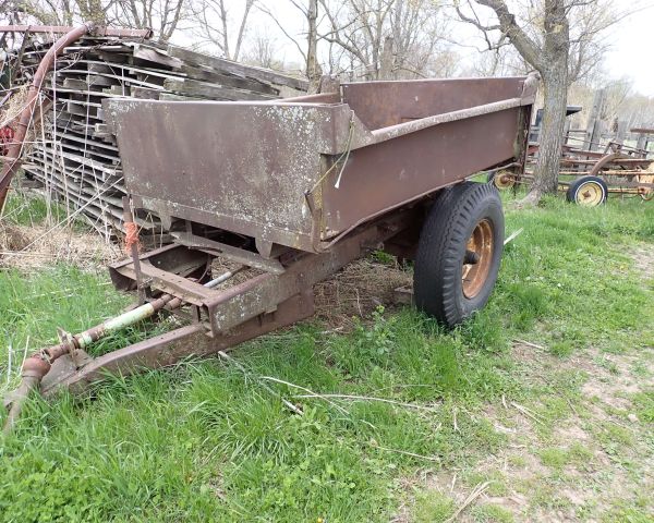 Auction listing photo