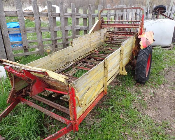 Auction listing photo