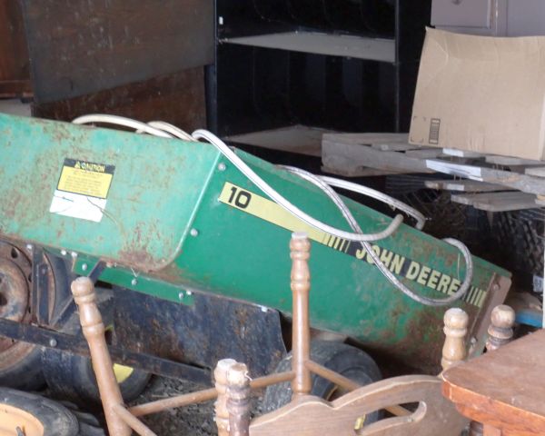 Auction listing photo