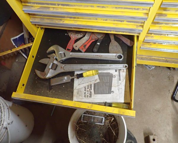 Auction listing photo