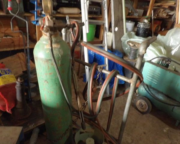 auction image