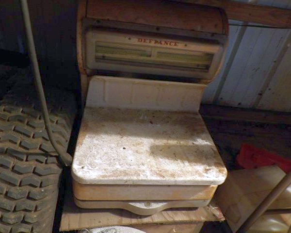 auction image