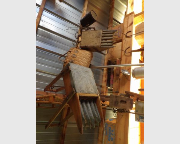 auction image