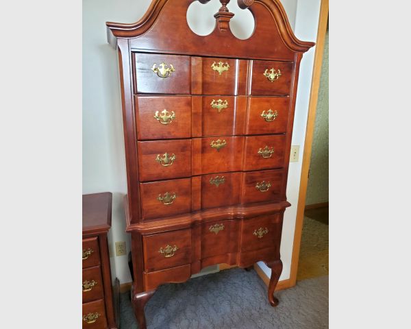 auction image