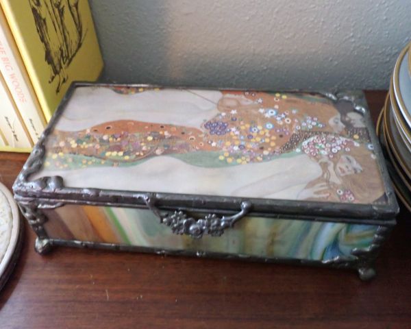 Auction listing photo