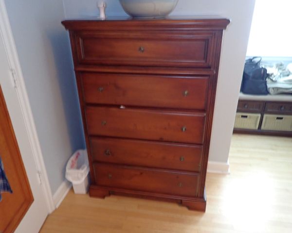 Auction listing photo