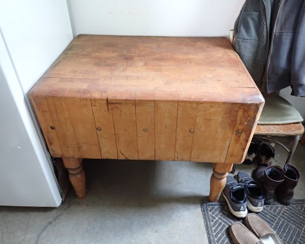 Auction listing photo