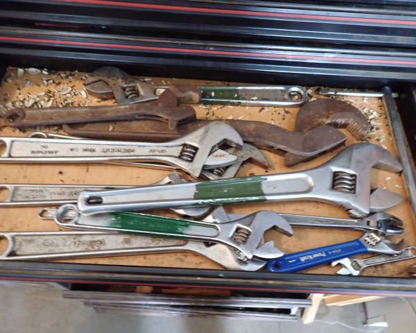 Auction listing photo