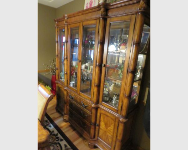 auction image